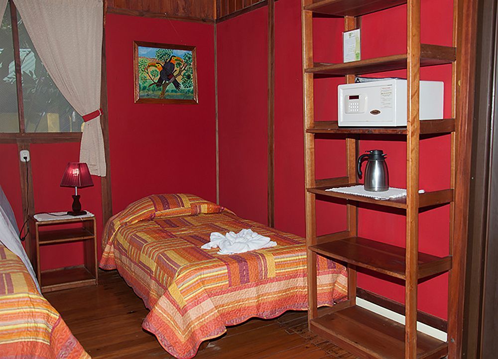Hotel Pirate Cove à Drakes Bay Extérieur photo
